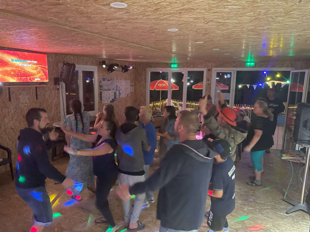 soirée karaoké camping du grand fay