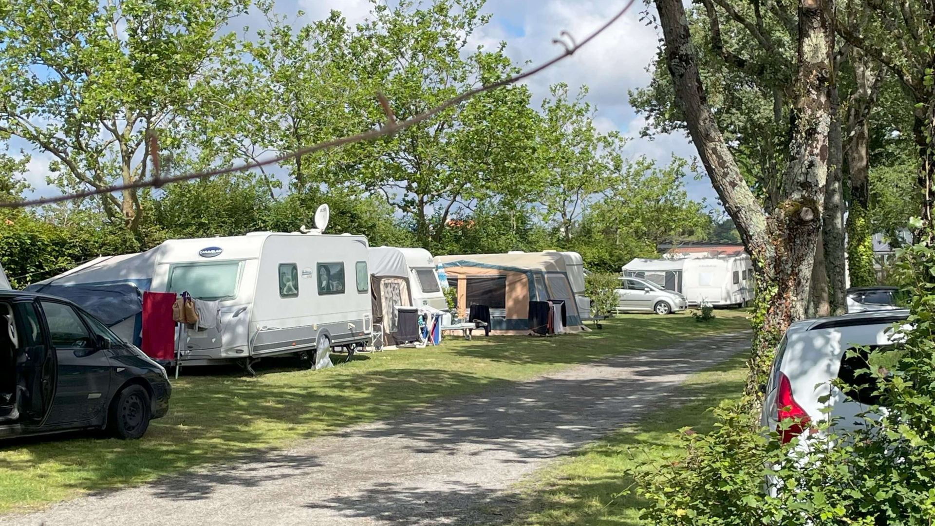 emplacements caravanes camping du grand fay